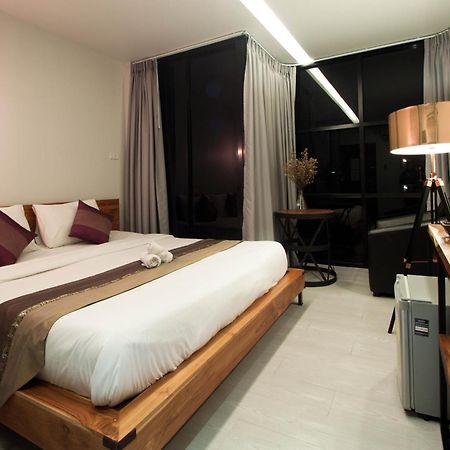 3 Laan House Hotell Chiang Mai Exteriör bild