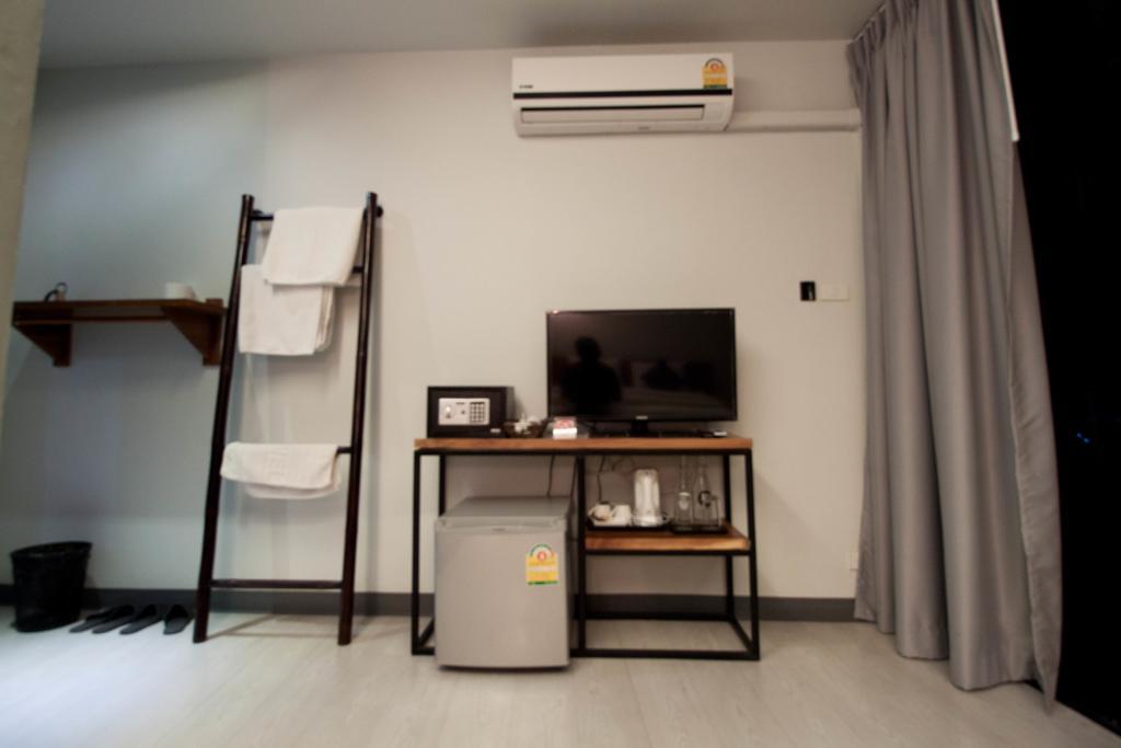 3 Laan House Hotell Chiang Mai Exteriör bild