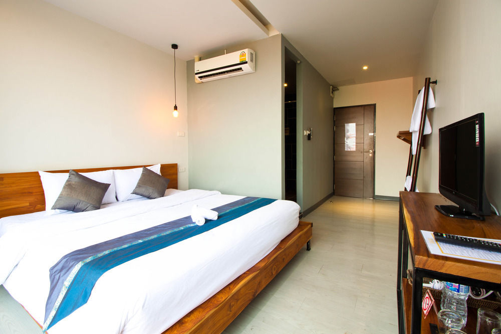 3 Laan House Hotell Chiang Mai Exteriör bild