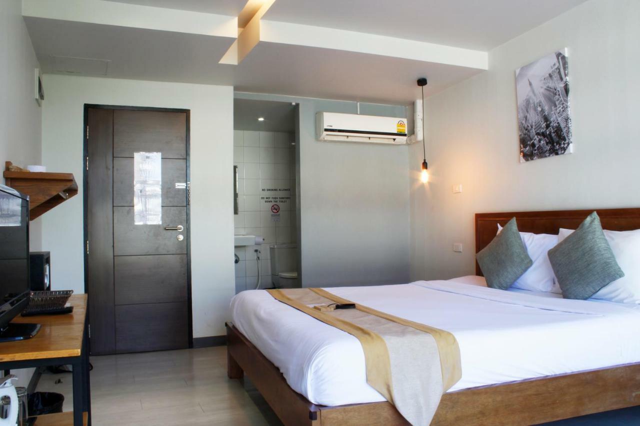 3 Laan House Hotell Chiang Mai Exteriör bild
