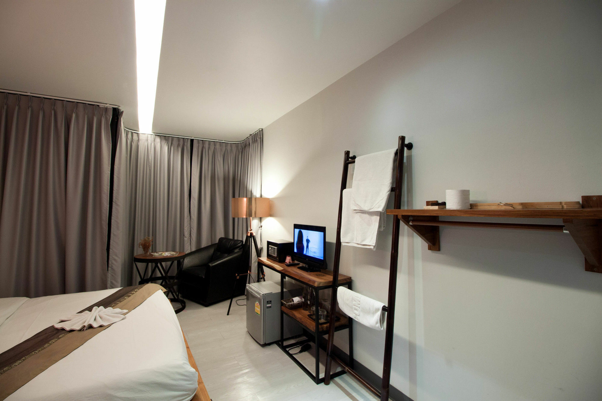 3 Laan House Hotell Chiang Mai Exteriör bild